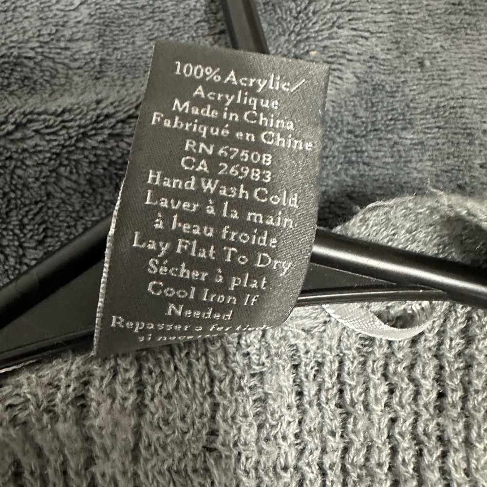 Vince Camuto Light Gray Knit Poncho - Picture 5 of 7